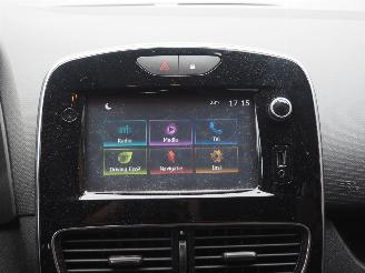 Renault Clio 0.9 TCe Limited picture 22