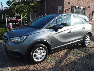 krockskadad bil auto Opel  1.2 Online Edition 2019/3