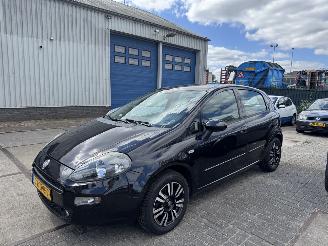 skadebil auto Fiat Punto 0.9 Twinair AIRCO 5-DEURS 2012/12