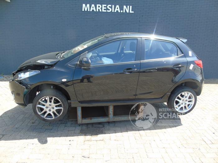 Mazda 2 2 (DE), Hatchback, 2007 / 2015 1.5 16V S-VT