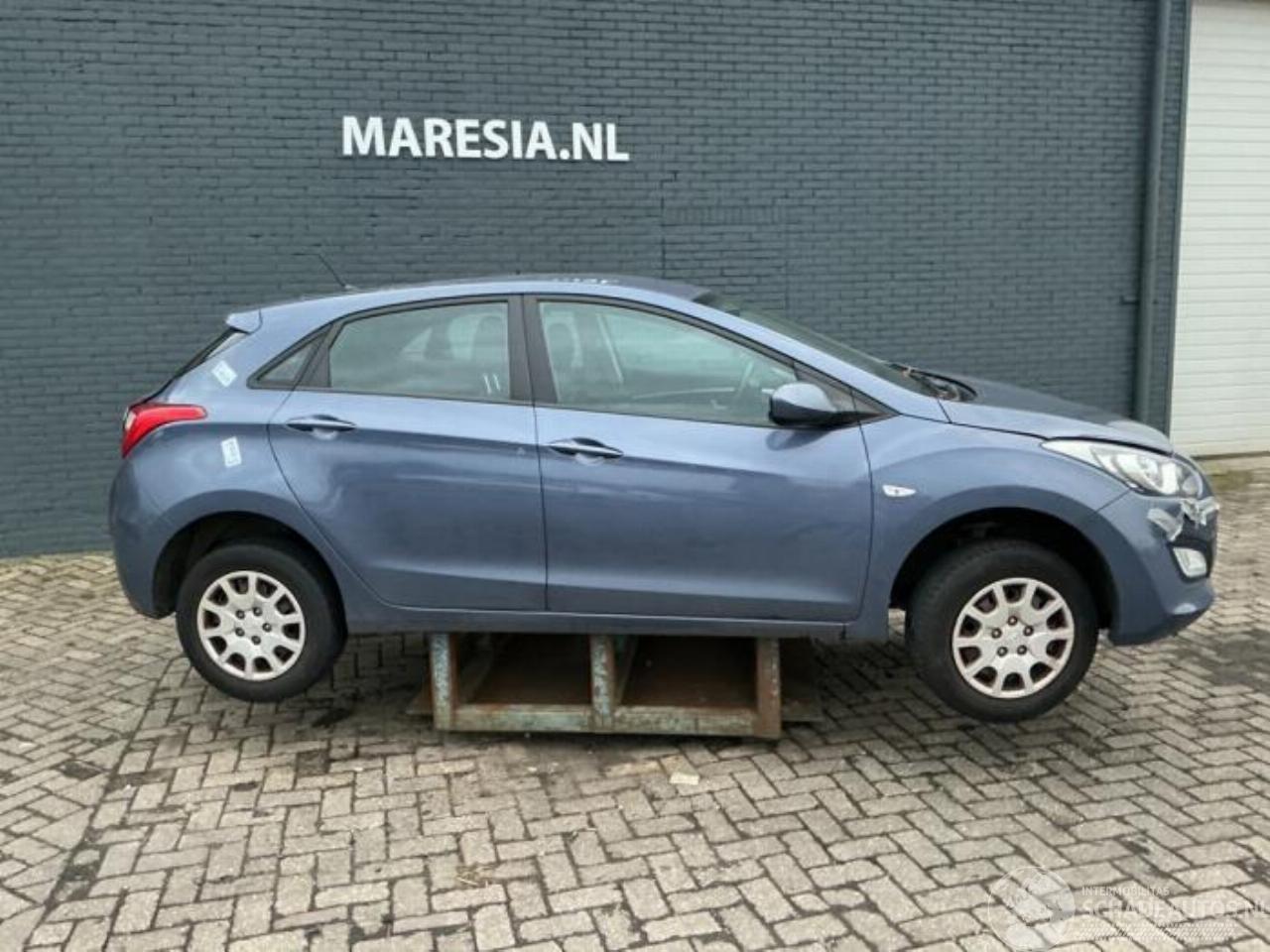 Hyundai I-30 i30 (GDHB5), Hatchback, 2011 1.4 16V
