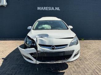 Purkuautot passenger cars Opel Astra Astra J Sports Tourer (PD8/PE8/PF8), Combi, 2010 / 2015 1.7 CDTi 16V 2013/11