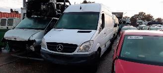 démontage fourgonnettes/vécules utilitaires Mercedes Sprinter 309 cdi 2008/7