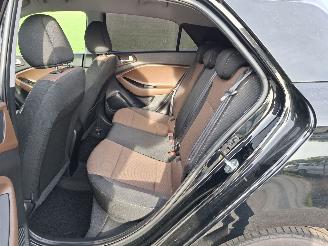 Hyundai I-20 1.0 turbo GDI picture 6