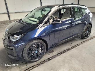 Unfallwagen BMW i3 125-KW 120ah 42kwh Automaat 5drs 2021/4