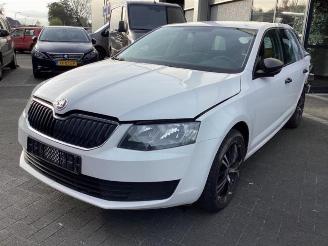Vrakbiler auto Skoda Octavia Octavia Combi (5EAC), Combi 5-drs, 2012 / 2020 1.2 TSI 16V 2014/12