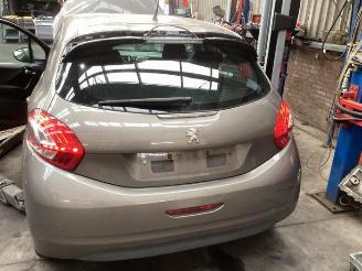 Peugeot 208 208 I (CA/CC/CK/CL), Hatchback, 2012 / 2019 1.0 Vti 12V PureTech picture 13