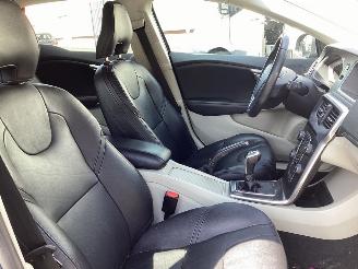 Volvo V-40 2.0 D2 picture 10