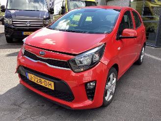 krockskadad bil auto Kia Picanto  2020/7