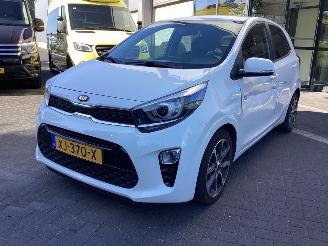 skadebil auto Kia Picanto 1.0 CVVT Design Edition 2019/1