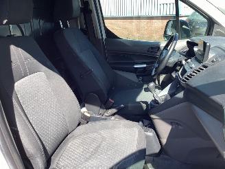 Ford Transit Connect Trend picture 10