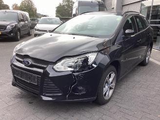Vrakbiler auto Ford Focus Focus 3 Wagon, Combi, 2010 / 2020 1.0 Ti-VCT EcoBoost 12V 100 2014/1