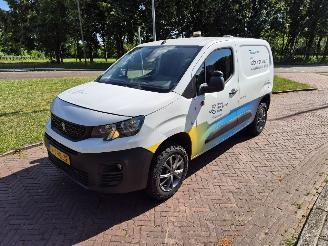 škoda dodávky Peugeot Partner 1.5 HDI DANGEL 4X4 2019/7
