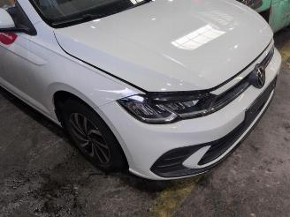 Auto da rottamare Volkswagen Polo Polo VI (AW1), Hatchback 5-drs, 2017 1.0 MPI 12V 2022/6