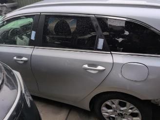 Uttjänta bilar auto Kia Cee d Ceed Sportswagon (CDF), Combi 5-drs, 2018 1.0i T-GDi 12V 2022/8