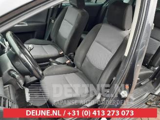 Mazda 5 5 (CR19), MPV, 2004 / 2010 2.0i 16V picture 14