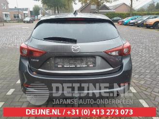 Mazda 3 3 (BM/BN), Hatchback, 2013 / 2019 2.2 SkyActiv-D 150 16V picture 6
