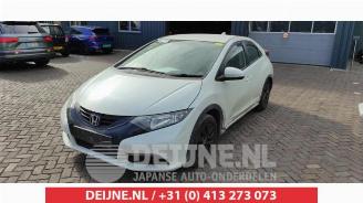 Vrakbiler auto Honda Civic Civic (FK1/2/3), Hatchback, 2012 / 2017 1.6 i-DTEC Advanced 16V 2014