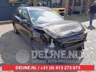 Coche siniestrado Hyundai I-30 i30 Wagon (PDEF), Combi, 2017 1.0 T-GDI 12V 2017/6