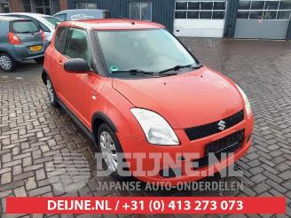 Démontage voiture Suzuki Swift Swift (ZA/ZC/ZD1/2/3/9), Hatchback, 2005 / 2015 1.5 VVT 16V 2006/5