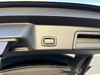 Land Rover Range Rover Evoque 2.0 D R-Dynamic PANADAK / LEER / NAVI / CAMERA picture 17