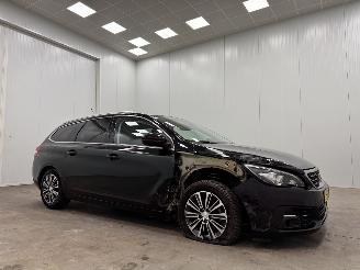 škoda osobní automobily Peugeot 308 sw 1.2 PureTech Allure Navi Clima 2021/7