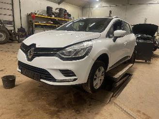 Autoverwertung Renault Clio 0.9 TCe Zen 2017/1