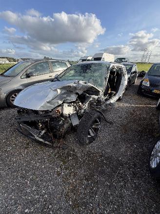 Coche siniestrado Volkswagen Passat 2.0 TDI 4 motion 2022/1