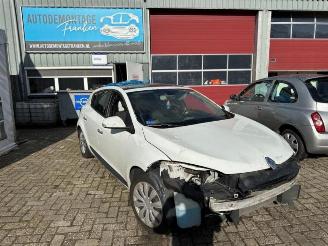 Auto da rottamare Renault Mégane Megane III Berline (BZ), Hatchback 5-drs, 2008 / 2017 1.6 16V 2009