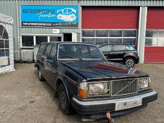Vrakbiler auto Volvo 265  1980/1