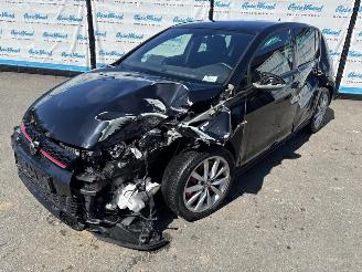 Coche accidentado Volkswagen Golf GTI Performance (180kW) DSG 2018/12