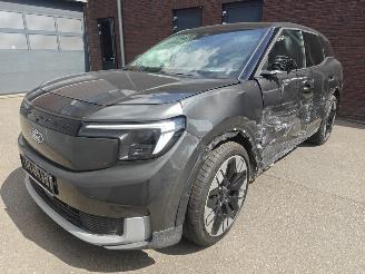 krockskadad bil auto Ford Explorer Premium RWD (77kW) SOH 100% 2025/9