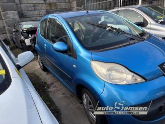 Vrakbiler auto Peugeot 107 107, Hatchback, 2005 / 2014 1.0 12V 2006/2