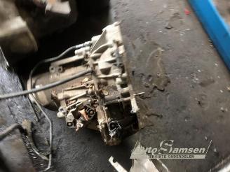 Renault Clio Clio III (BR/CR), Hatchback, 2005 / 2014 1.2 16V 75 picture 10