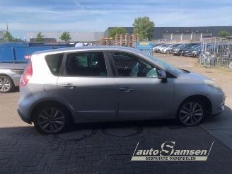 Auto da rottamare Renault Scenic Scenic III (JZ), MPV, 2009 / 2016 1.6 16V 2010/10