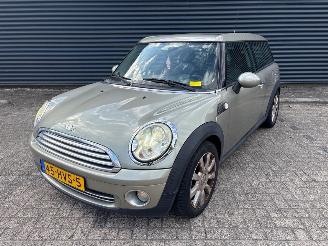 uszkodzony samochody osobowe Mini Mini COOPER CLUBMAN 2008/4