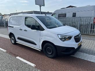 Avarii auto utilitare Opel Combo 1.5D 75KW  AIRCO KLIMA NAVI EURO6 SCHUIFDEUR 2024/3