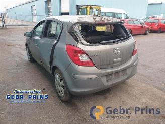 Coche siniestrado Opel Corsa Corsa D, Hatchback, 2006 / 2014 1.3 CDTi 16V ecoFLEX 2011/11