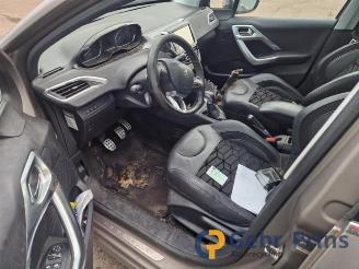 Peugeot 208 208 I (CA/CC/CK/CL), Hatchback, 2012 / 2019 1.2 12V e-THP PureTech 110 picture 5
