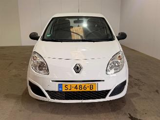 Renault Twingo 1.2 Hatchback picture 8