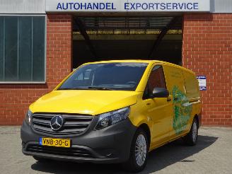 uszkodzony samochody ciężarowe Mercedes eVito E-Vito Electric 150kw, Airco, 2x schuifdeur, Navi 2021/11