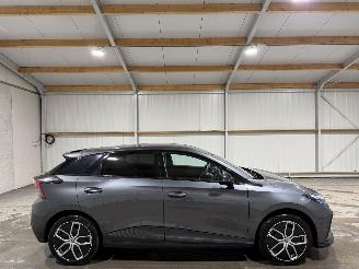 Coche accidentado MG MG4 77kWh Extended Range 180kW Trophy 2023/12
