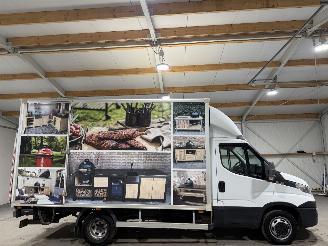 škoda dodávky Iveco Daily 40c18 3.0D 132kW Automaat Dubbellucht Bakwagen Laadklep 2017/8