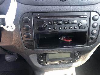 Citroën C2 C2 1.6i-16V VTR picture 12