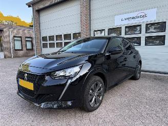 Schadeauto Peugeot e-208 EV Allure Pack 50 kWh Navi Clima NAP ! 2022/5