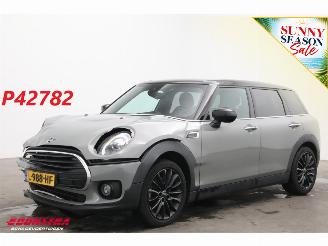 Vaurioauto  passenger cars Mini Clubman 1.5 Cooper Business Edition Navi Clima Cruise PDC 2021/5