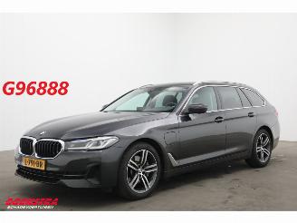 uszkodzony samochody osobowe BMW 5-serie Touring 520e High Executive LED Leder Memory Navi Clima Cruise SHZ 2021/4