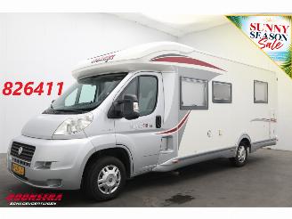 Vaurioauto  campers Challenger  Mageo 118 EB 2.3 MJ Luifel Fietsendrager Solar Queens Bed Magnetron 2011/9