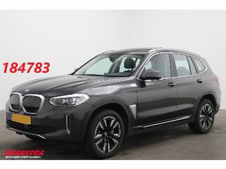 uszkodzony samochody osobowe BMW iX3 Executive 80 kWh Pano ACC Navi Clima Apple/Android Leder SHZ Camera PDC 2021/11