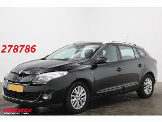 uszkodzony samochody osobowe Renault Mégane Estate 1.5 dCi Bose Cruise Navi Clima Bluetooth Camera PDC 2013/8